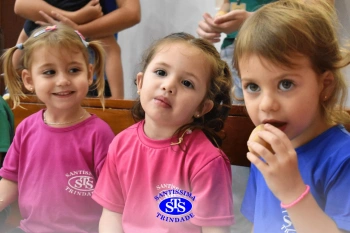 Alunos da Educação Infantil refletem sobre o significado da Páscoa