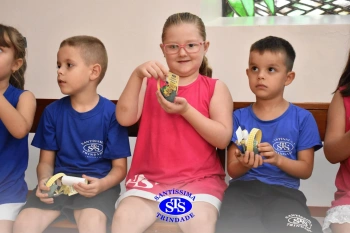 Alunos da Educação Infantil refletem sobre o significado da Páscoa