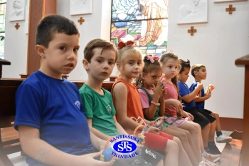 Alunos da Educação Infantil refletem sobre o significado da Páscoa