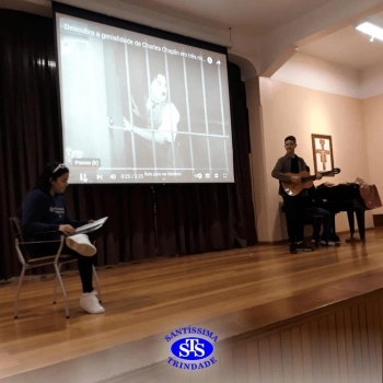 9º ano | O palco foi todo deles! 