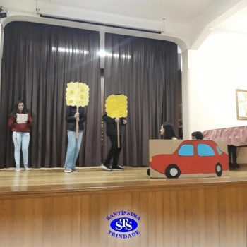 9º ano | O palco foi todo deles! 