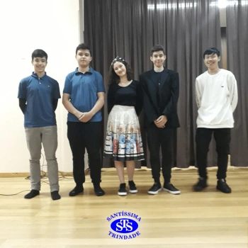 9º ano | O palco foi todo deles! 
