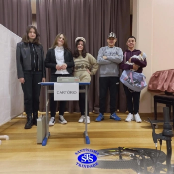 9º ano | O palco foi todo deles! 