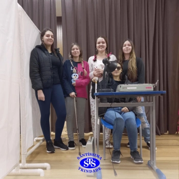 9º ano | O palco foi todo deles! 