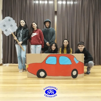 9º ano | O palco foi todo deles! 