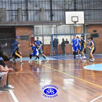 Santíssima e Sant’Anna participam de jogos amistosos de basquete