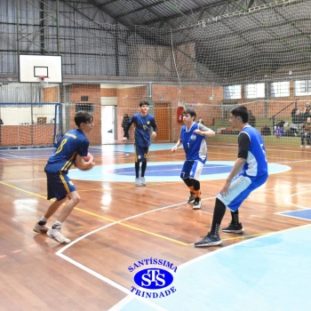 Santíssima e Sant’Anna participam de jogos amistosos de basquete