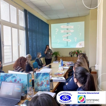 Reuniões com diversas equipes sobre a educação bilíngue 