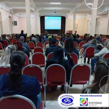 Reuniões com diversas equipes sobre a educação bilíngue 