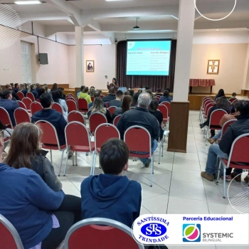 Reuniões com diversas equipes sobre a educação bilíngue 