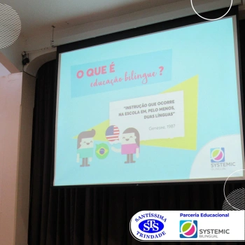 Reuniões com diversas equipes sobre a educação bilíngue 