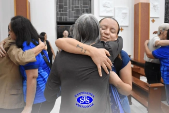 Profissionais participam de Celebração Eucarística em preparação à Páscoa