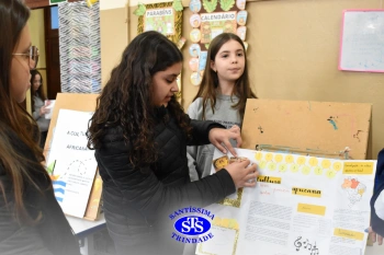 Apresentação de lapbooks sobre a cultura dos países formadares do Brasil | 6º ano