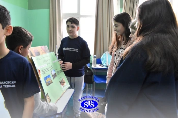 Apresentação de lapbooks sobre a cultura dos países formadares do Brasil | 6º ano