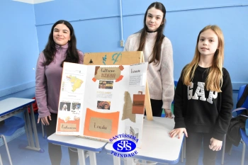 Apresentação de lapbooks sobre a cultura dos países formadares do Brasil | 6º ano