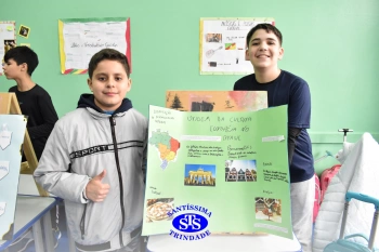 Apresentação de lapbooks sobre a cultura dos países formadares do Brasil | 6º ano