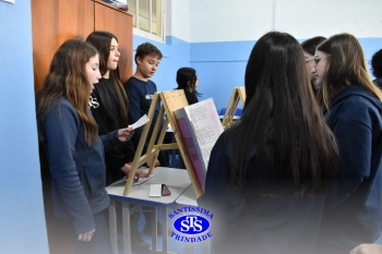 Apresentação de lapbooks sobre a cultura dos países formadares do Brasil | 6º ano