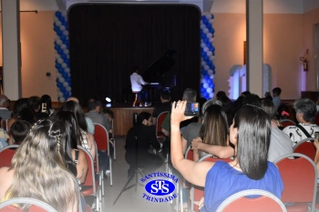Recital Classes de Piano é marcado por lindas apresentações dos alunos