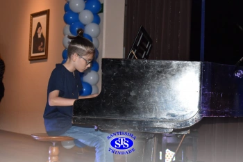 Recital Classes de Piano é marcado por lindas apresentações dos alunos