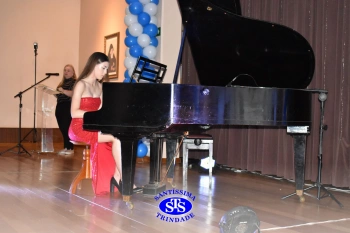 Recital Classes de Piano é marcado por lindas apresentações dos alunos