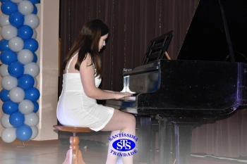 Recital Classes de Piano é marcado por lindas apresentações dos alunos