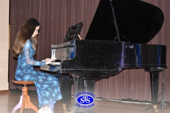 Recital Classes de Piano é marcado por lindas apresentações dos alunos