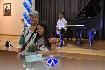 Recital Classes de Piano é marcado por lindas apresentações dos alunos