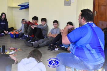 Alunos celebram a ancestralidade durante círculo de construção da paz 