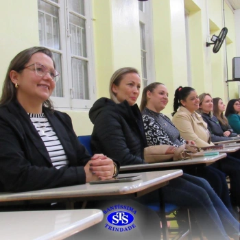 Infantil 3 | Crianças encantam as mães durante a homenagem