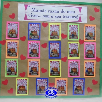 Infantil 3 | Crianças encantam as mães durante a homenagem