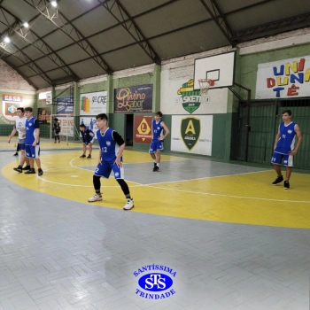 Oficina de Basquete participou de jogos amistosos