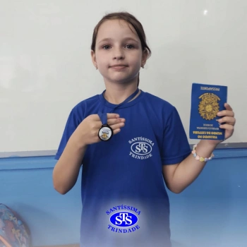 Alunos recebem passaporte da leitura | 1º ano