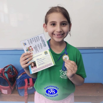 Alunos recebem passaporte da leitura | 1º ano