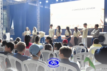Alunos participam da