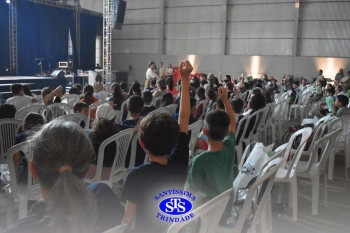 Alunos participam da