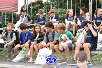 Alunos participam da
