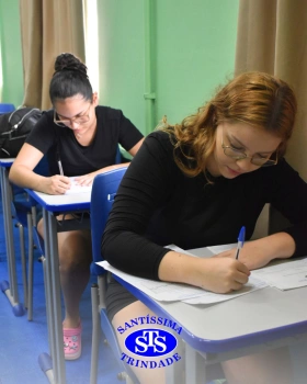 3ª série realiza Teste Vocacional AIP e faz visita à Universidade de Cruz Alta
