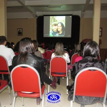Infantil 5 homenageia as Mães