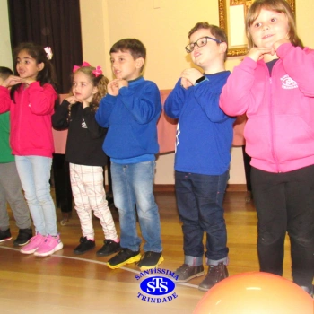Infantil 5 homenageia as Mães