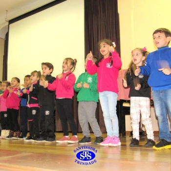 Infantil 5 homenageia as Mães