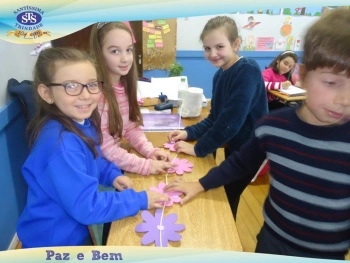 3º ano confeccionou um Rosário