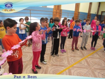 3º ano confeccionou um Rosário
