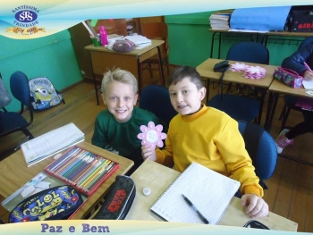 3º ano confeccionou um Rosário