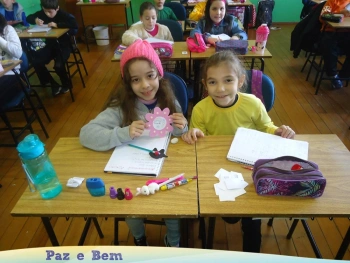 3º ano confeccionou um Rosário