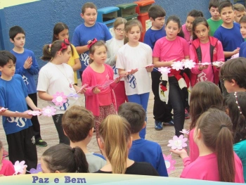 3º ano confeccionou um Rosário