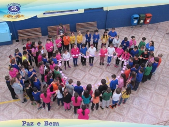 3º ano confeccionou um Rosário
