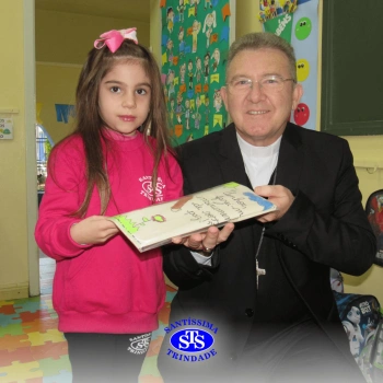 Dom Nélio, Bispo Diocesano, visita o Santíssima 