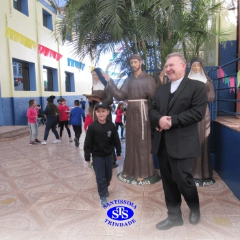 Dom Nélio, Bispo Diocesano, visita o Santíssima 