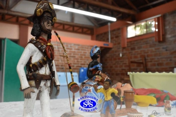 Alunos participam do Festival do Folclore | 7º ano