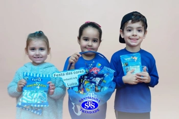 Crianças celebram Festa das Cores no Parque Franciscano com brincadeiras